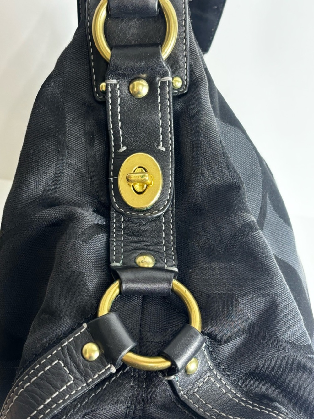 Coach Vintage Hobo Shoulder Bag in Black Canvas with Leather Straps - Picture 7 of 9